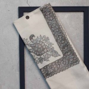 شال صوف سيمي باشمينا رجالي بنقشة يدوية فاخرة من شازار