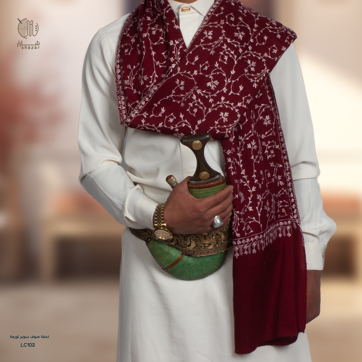 لحفة صوف سوبر تورمة رجالي بتطريز يدوي – تصميم تراثي فاخر – متجر شازار